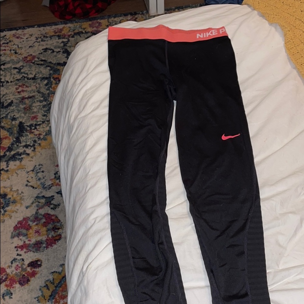 Nike dri fit leggings